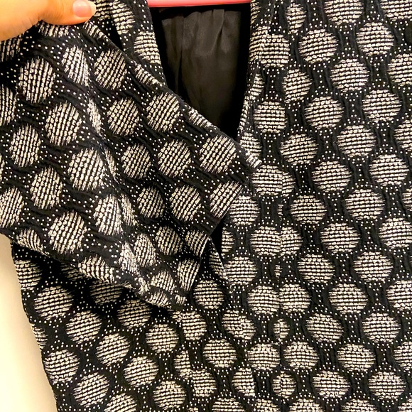 H & M Blazer - Picture 5 of 5
